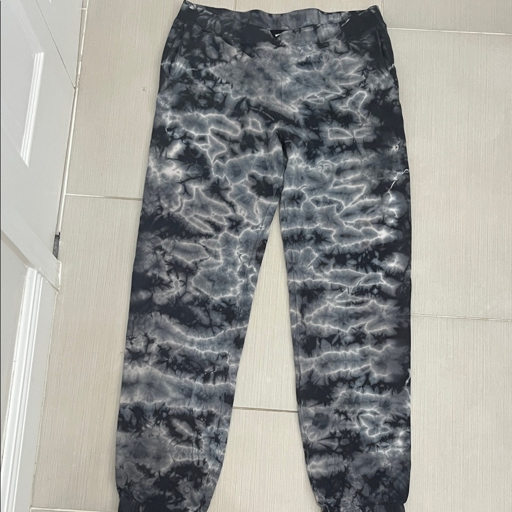 Monrow Charcoal and White Tie-Dye Joggers